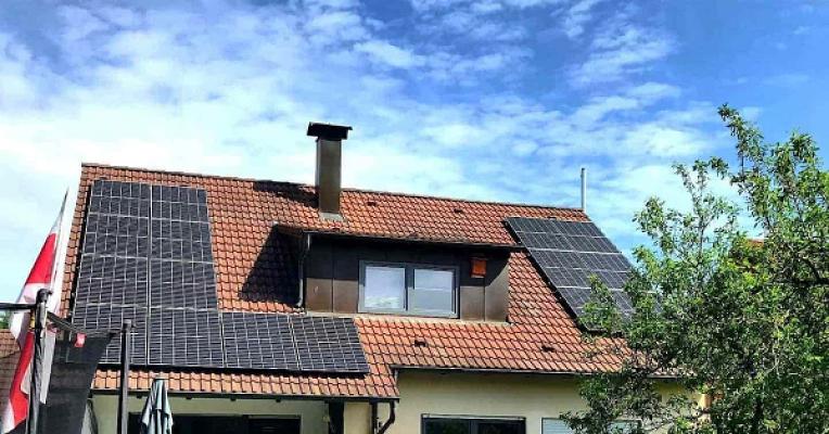 Elektrotechnik Denis Zuraev