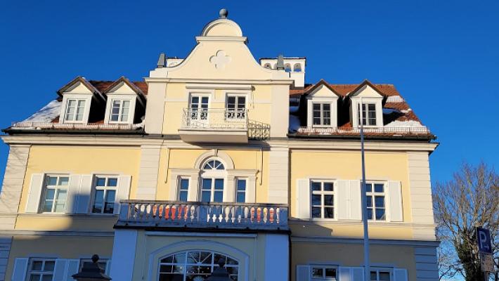 682c13e1b42b5