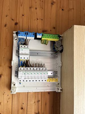 Die Elektrologie M83 GmbH