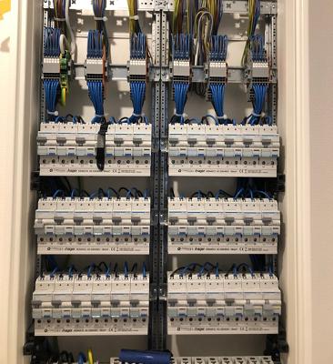 Elektrotechnik Alata