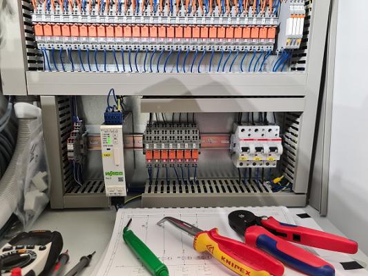 Technische Dienstleistungen - Sascha Uffelmann - Technischer Service für Gaswarnanlagen/Gaswarntechnik & Elektrotechnik