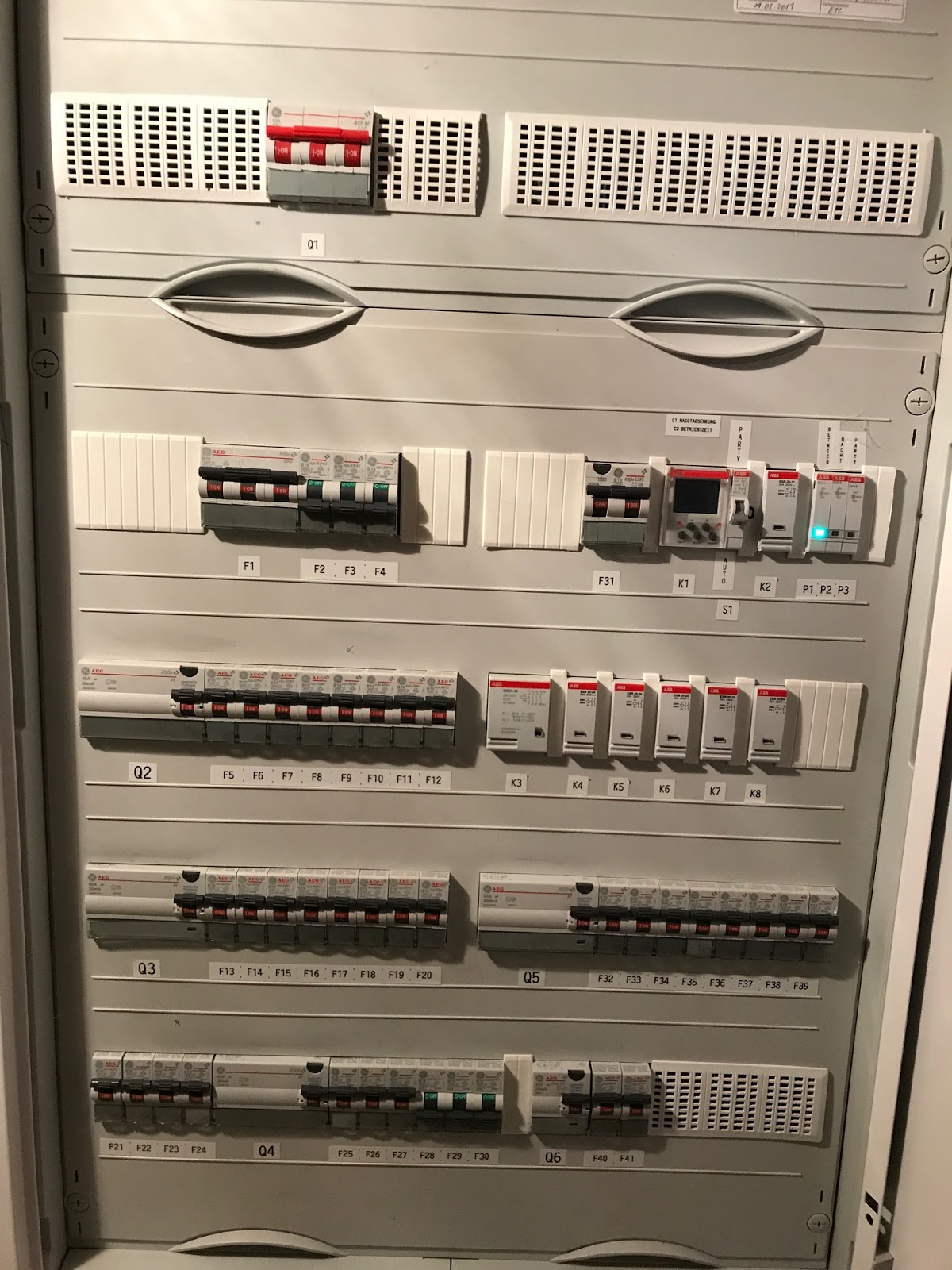 682bf6aa61270