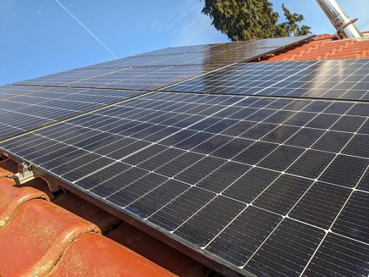 Doktor Strom | Photovoltaik-Planung und Montage, Elektromontagearbeiten, Schaltschrankbau, Photovoltaik Reinigung