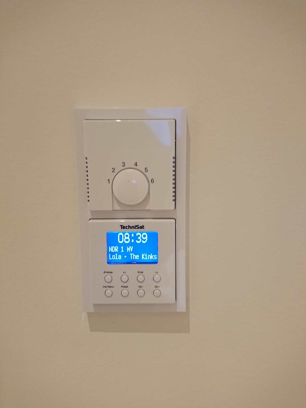 682c3b825e0a3