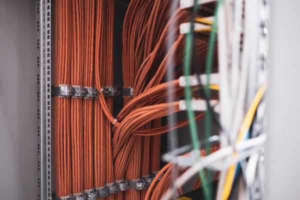 NDB ELEKTROTECHNIK GmbH & Co. KG