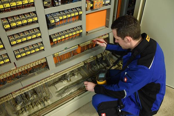 Dötzer Elektro- und Kommunikationstechnik GmbH