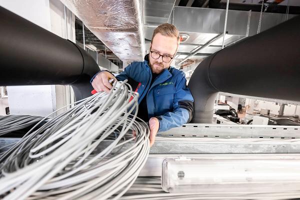 ebm elektro-bau montage GmbH