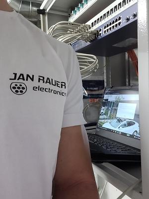 Jan Rauer electronics - Spezialist Elektromobilität