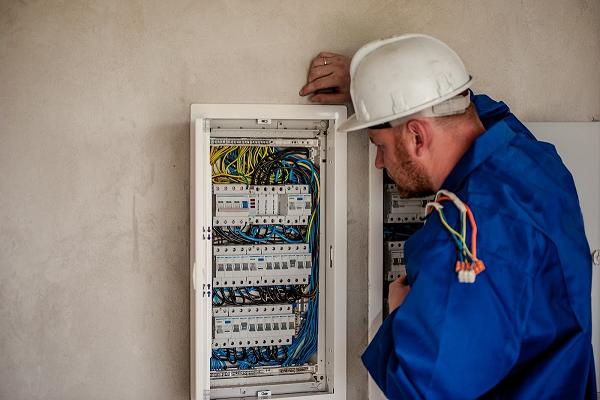 Elektrotechnik Zink