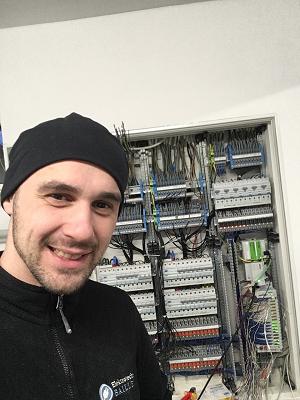 682c60ba84e03