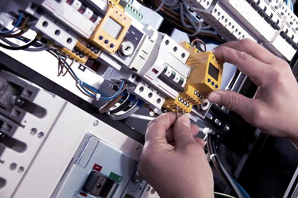 Elektro-Lademeister inkl. Störeinsätze + PV-Anlagen Prüfung