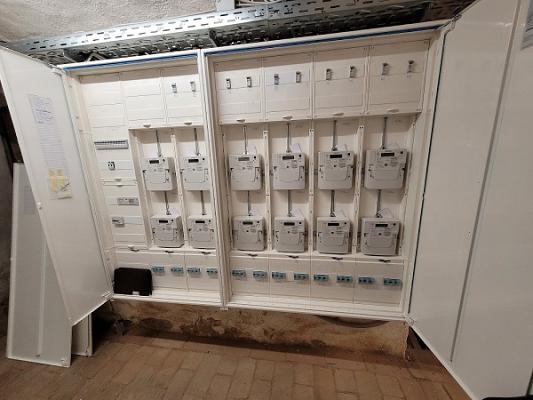 Hellbau Elektrotechnik GmbH - Das Elektriker Team in Leipzig