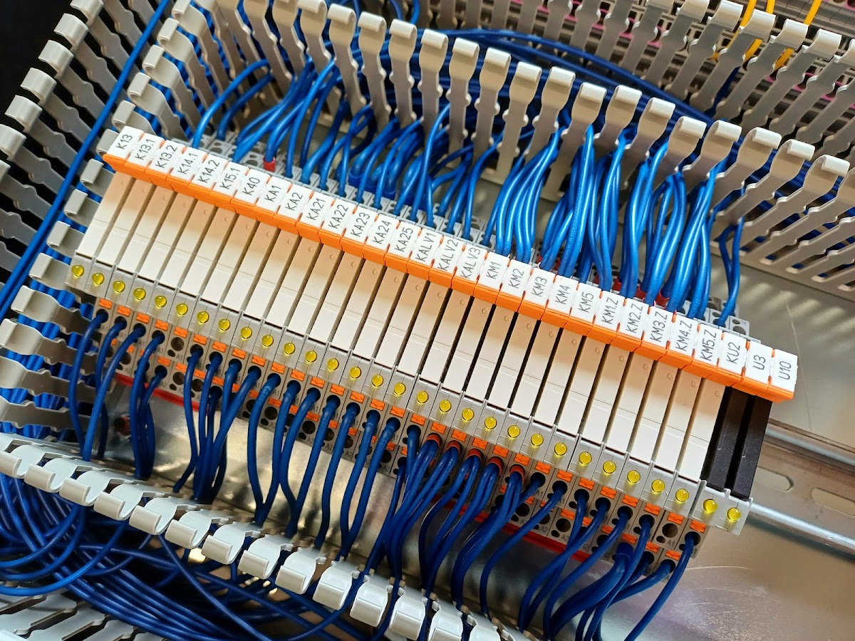 682c7124e8357