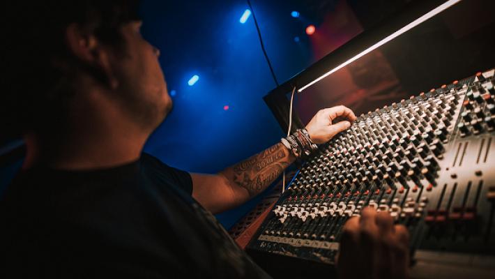 MNET Marco Nimmrichter Elektro- und Veranstaltungstechnik