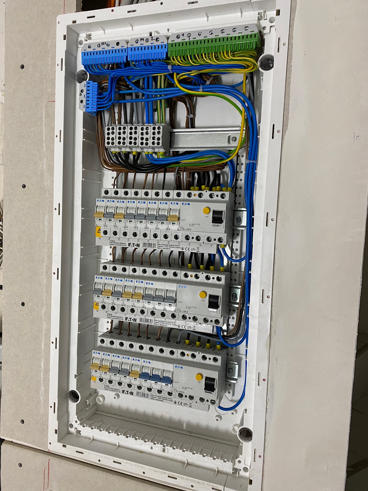 682c77044cb3c