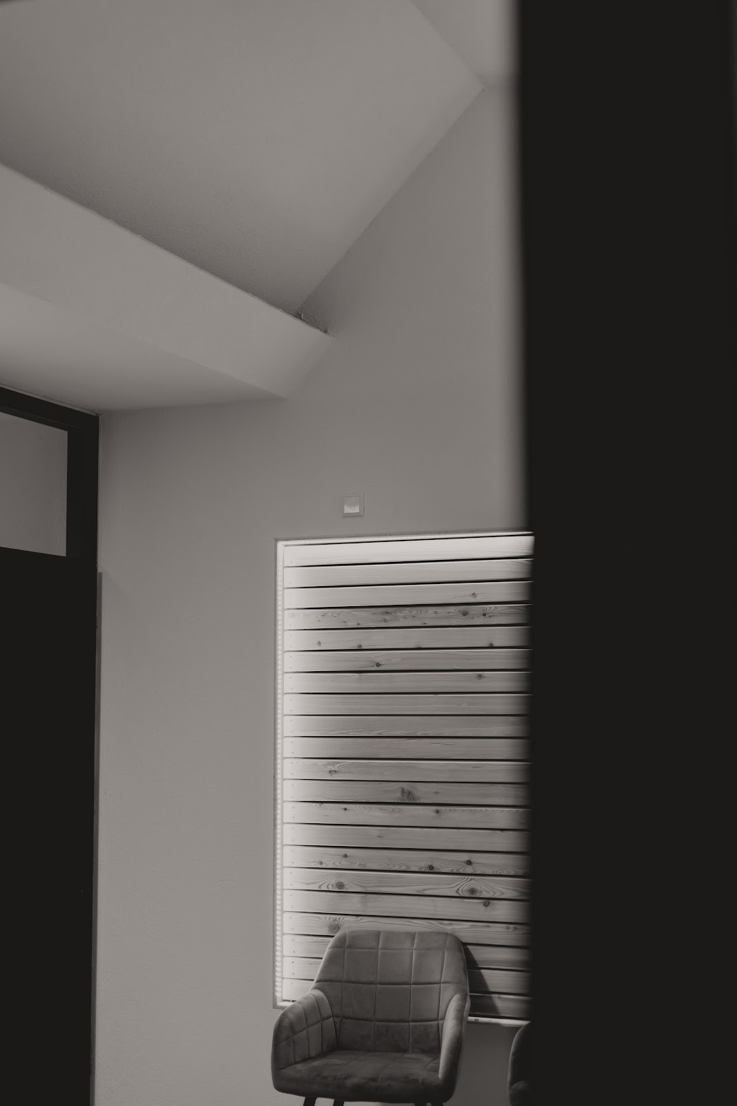 682c056808917