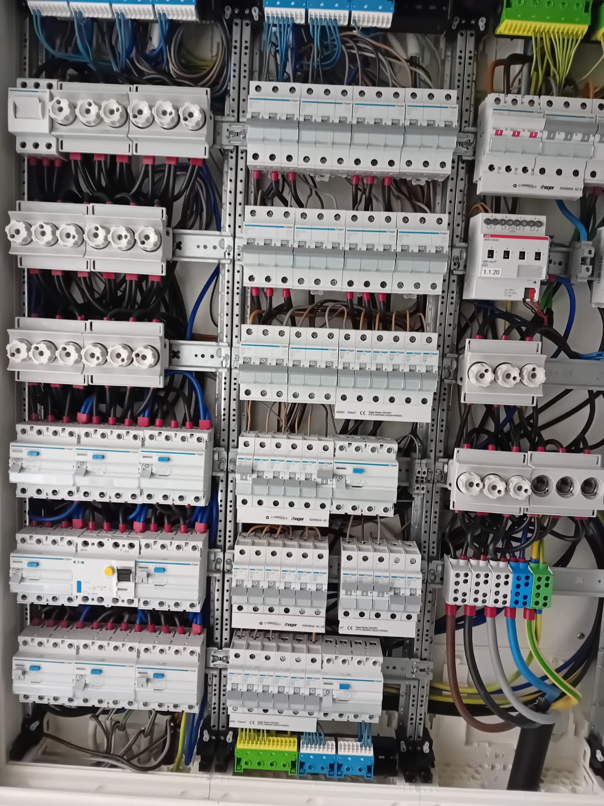 EMK-ElektroMeisterKolgak