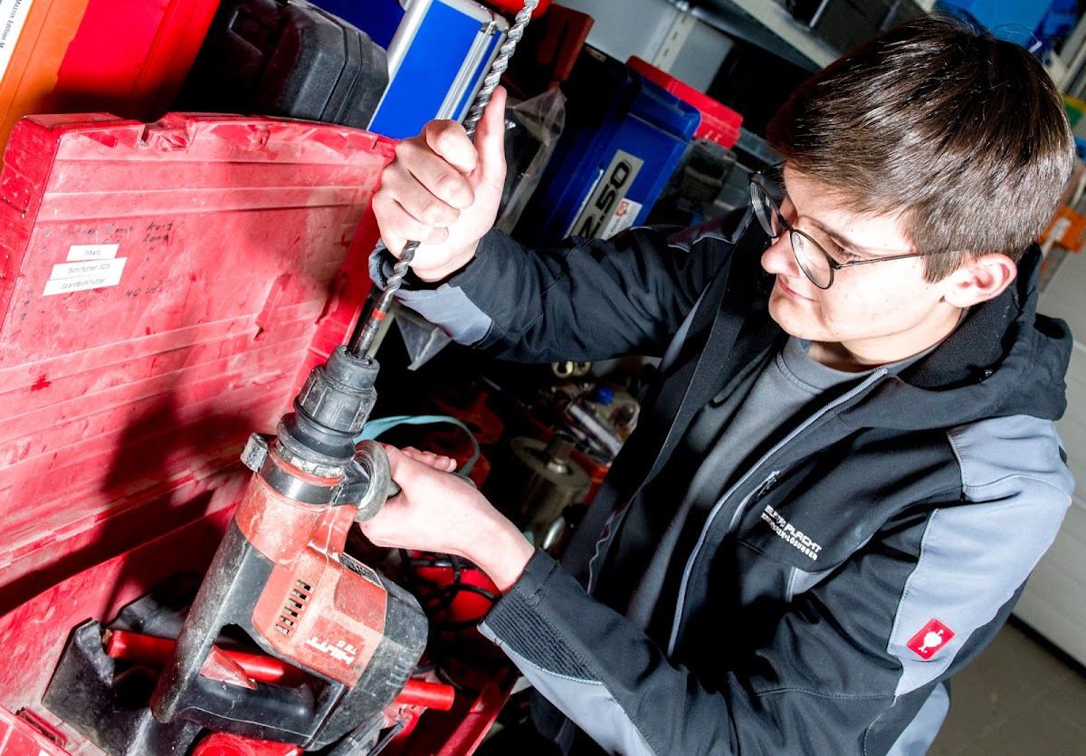 Elektro Placht GmbH & Co. KG